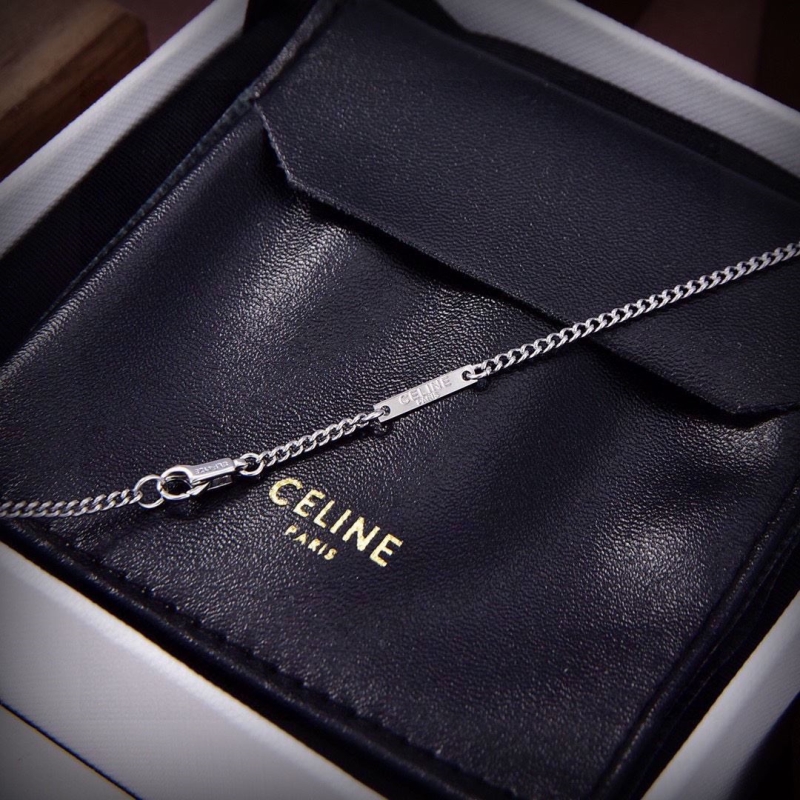 Ce1i*e necklaces